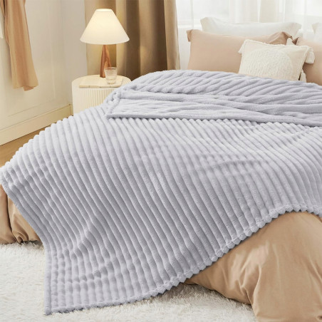 Gruby Koc 300g - zdobiony wytłaczanym wzorem - efekt 3D 200x220cm SZARY - 11 Gruby Koc 300g - zdobiony wytłaczanym wzorem - efekt 3D 200x220cm SZARY - 11